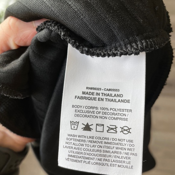 Nike Dri-Fit Ribbed Pullover in Black Size Small - Picture 4 of 4